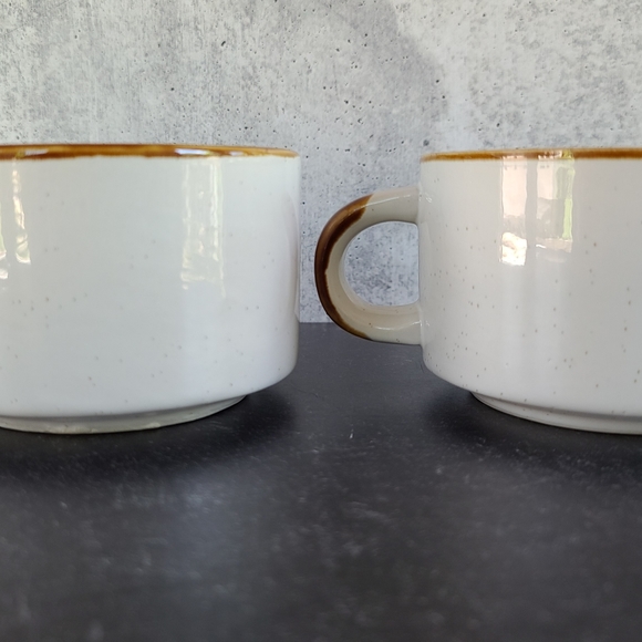 Oversized Floral Mugs, Set of 2 - Picture 5 of 10
